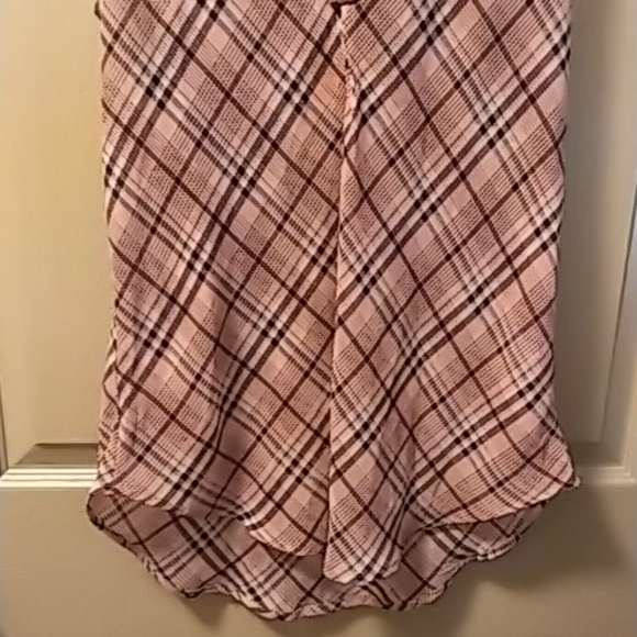New York Company pink plaid flowing tank top NEW! - Picture 3 of 10